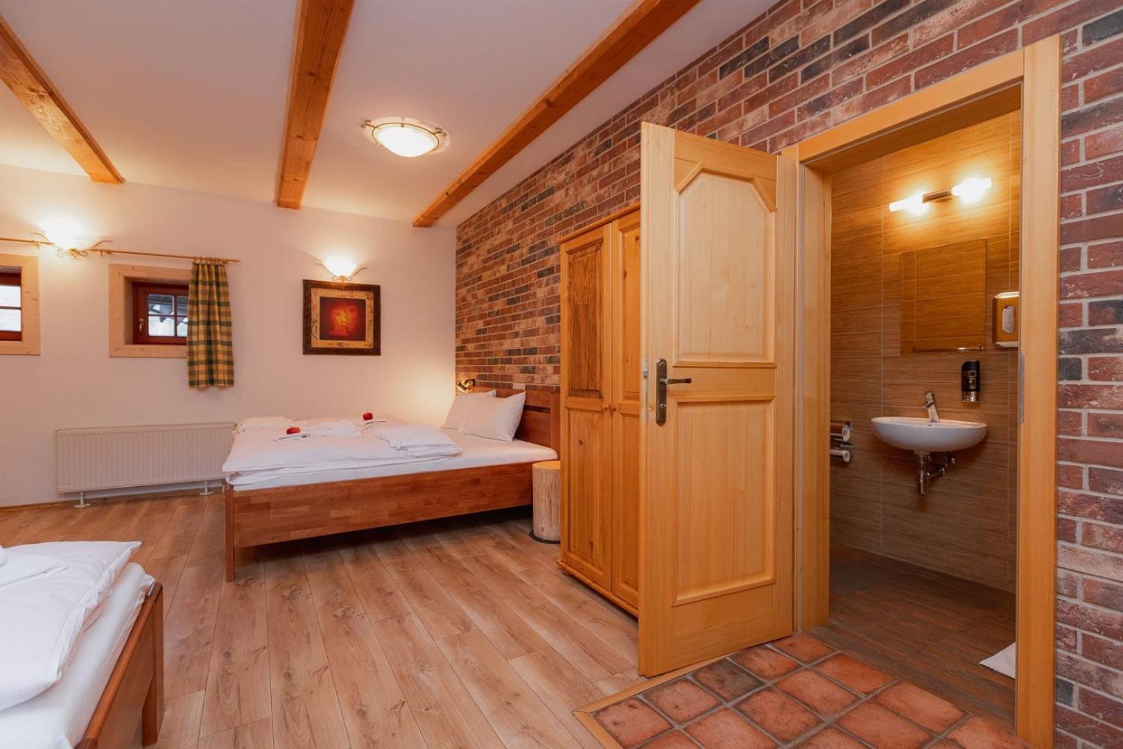 Wellness Rezort Janosikov Dvor Зазріва Екстер'єр фото